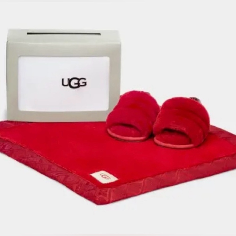 NIB UGG Fluff Yeah Slide And Lovey - Red - Size 0/1